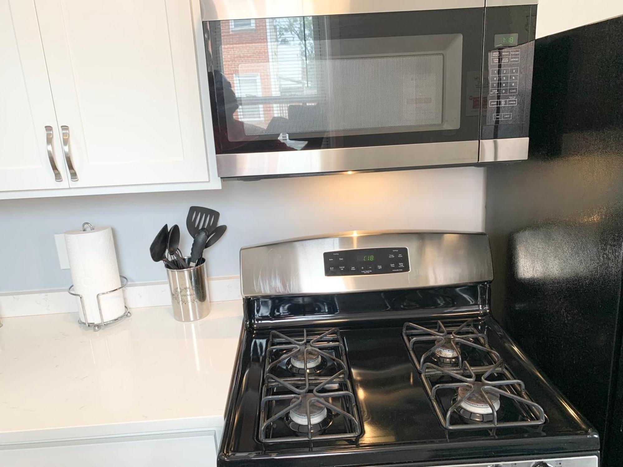 Modern Dog Friendly 1bd-1ba In Federal Hill